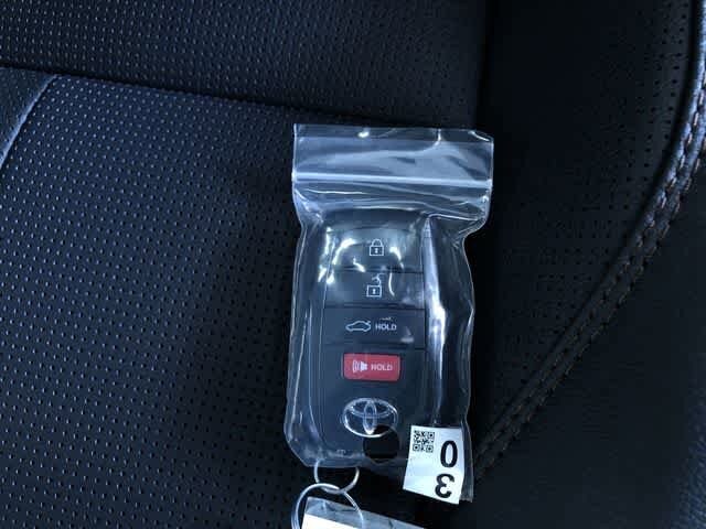 Thumbnail: 2026 Toyota Camry - 31