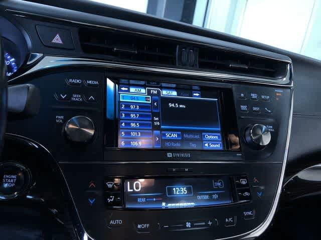 Thumbnail: 2014 Toyota Avalon - 30