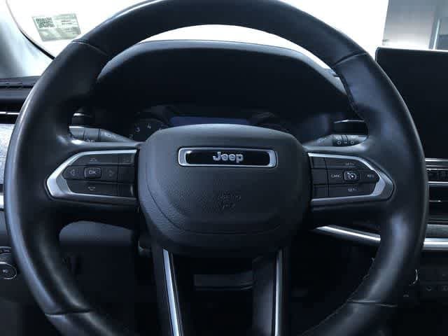 Thumbnail: 2022 Jeep Compass - 25