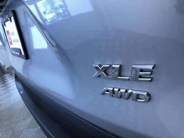 Thumbnail: 2025 Toyota RAV4 - 15