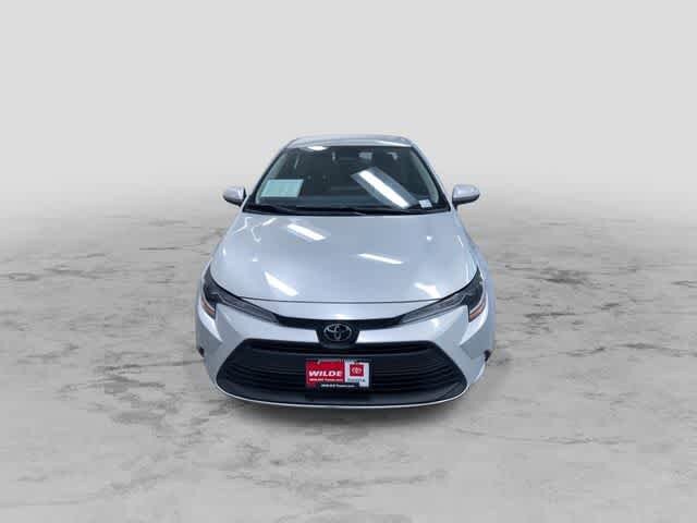 2024 Toyota Corolla LE photo 4