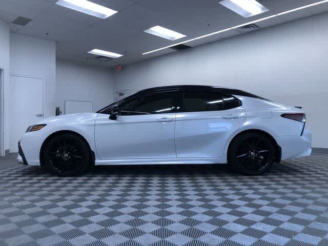 Thumbnail: 2023 Toyota Camry - 11