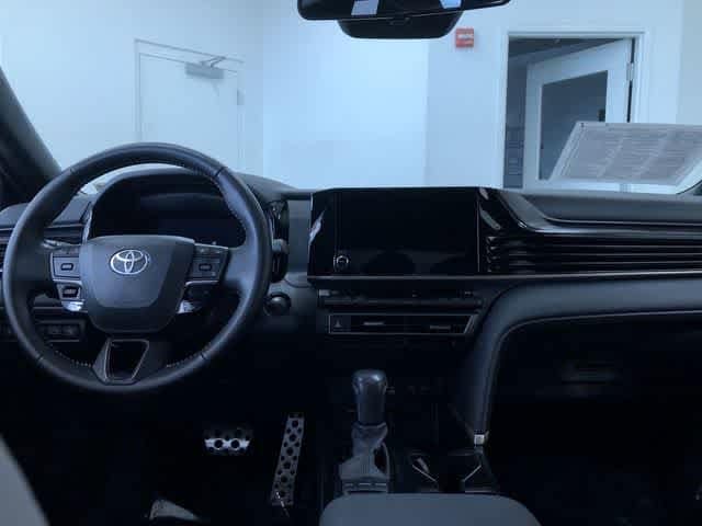 Thumbnail: 2025 Toyota Camry - 18