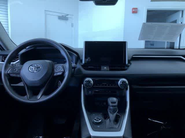 Thumbnail: 2025 Toyota RAV4 - 16