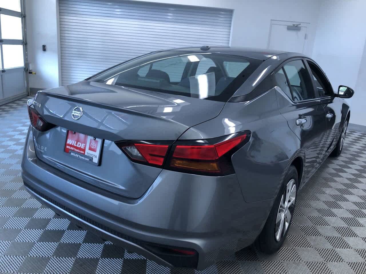 2019 Nissan Altima S 33