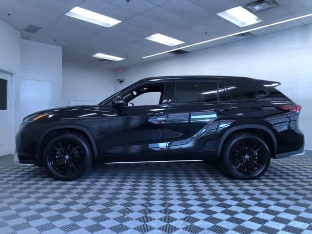 Thumbnail: 2025 Toyota Highlander - 11