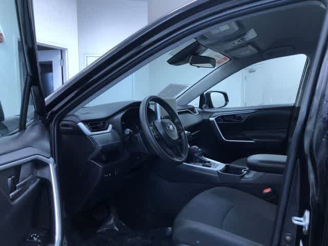 Thumbnail: 2025 Toyota RAV4 - 10