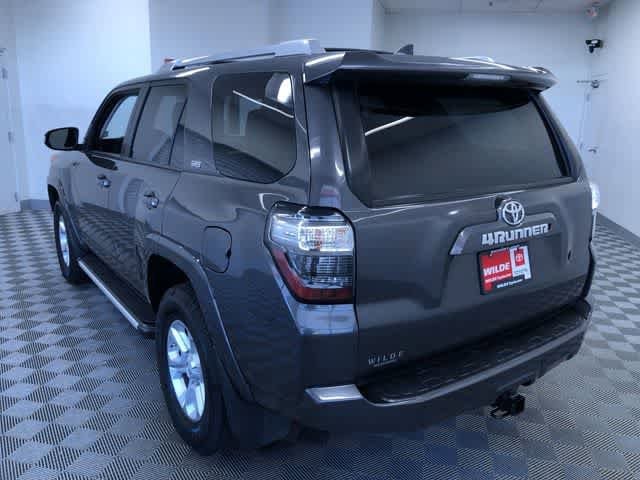 Thumbnail: 2017 Toyota 4Runner - 15
