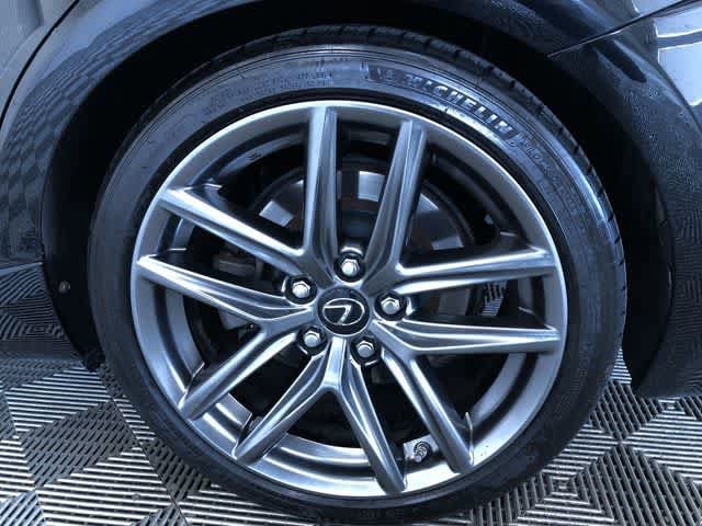 Thumbnail: 2017 Lexus IS - 18