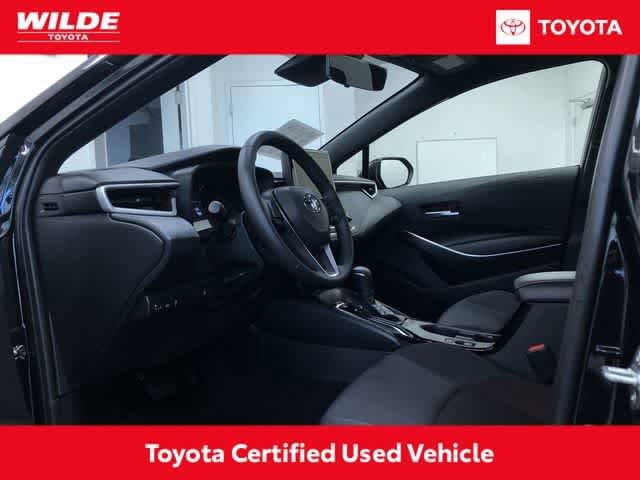 Certified 2025 Toyota Corolla SE with VIN JTDBDMHE6S3018590 for sale in Kansas City