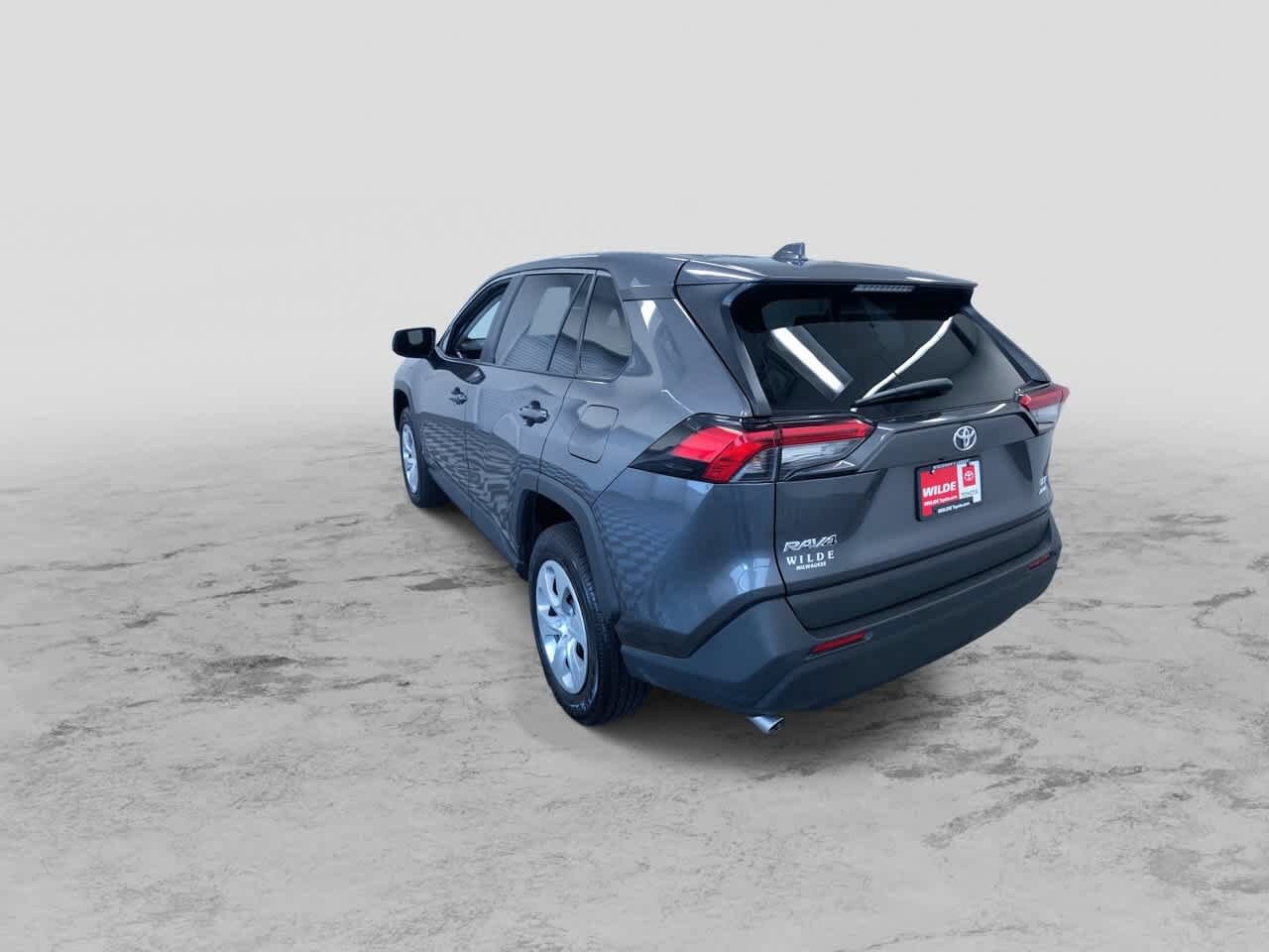 Thumbnail: 2022 Toyota RAV4 - 7