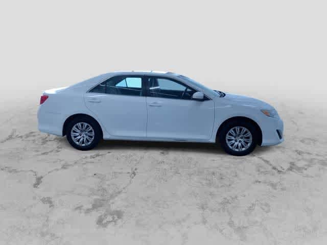 Thumbnail: 2014 Toyota Camry - 2