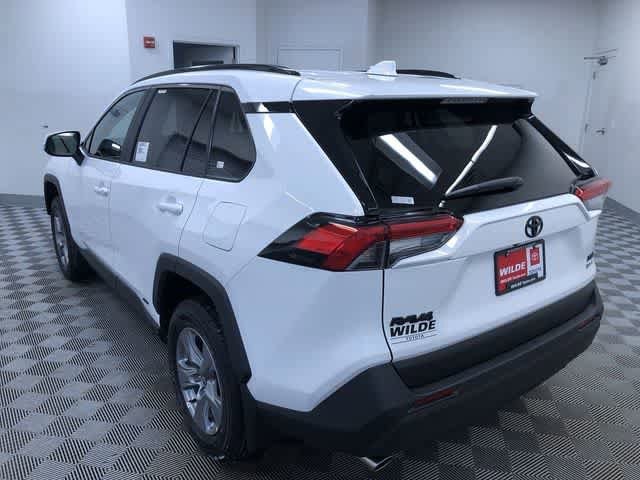 Thumbnail: 2025 Toyota RAV4 - 12