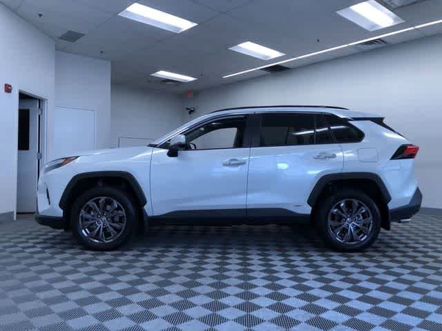 Thumbnail: 2024 Toyota RAV4 - 12