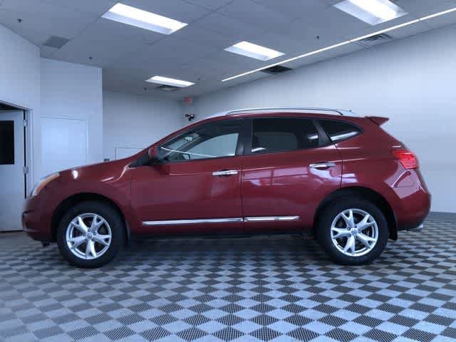 Thumbnail: 2011 Nissan Rogue - 12