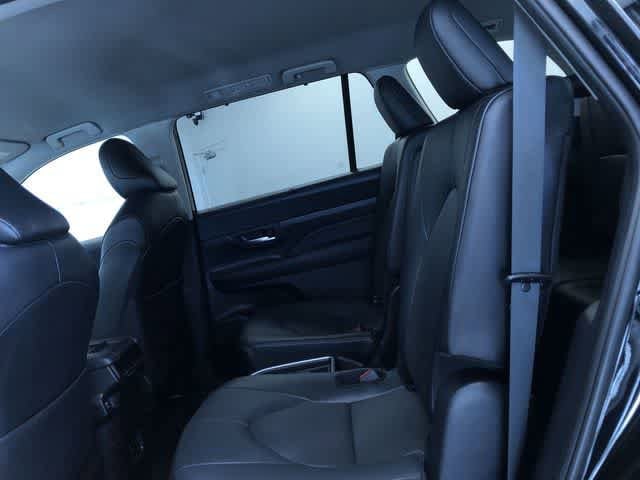 Thumbnail: 2025 Toyota Grand Highlander - 23