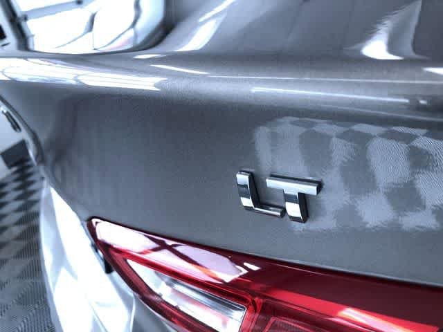 Thumbnail: 2024 Chevrolet Malibu - 16