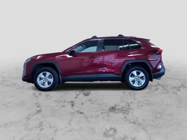 Thumbnail: 2021 Toyota RAV4 - 6