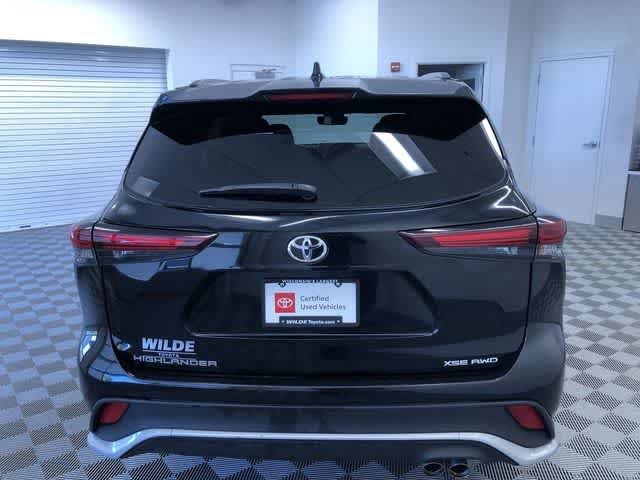 Thumbnail: 2025 Toyota Highlander - 13