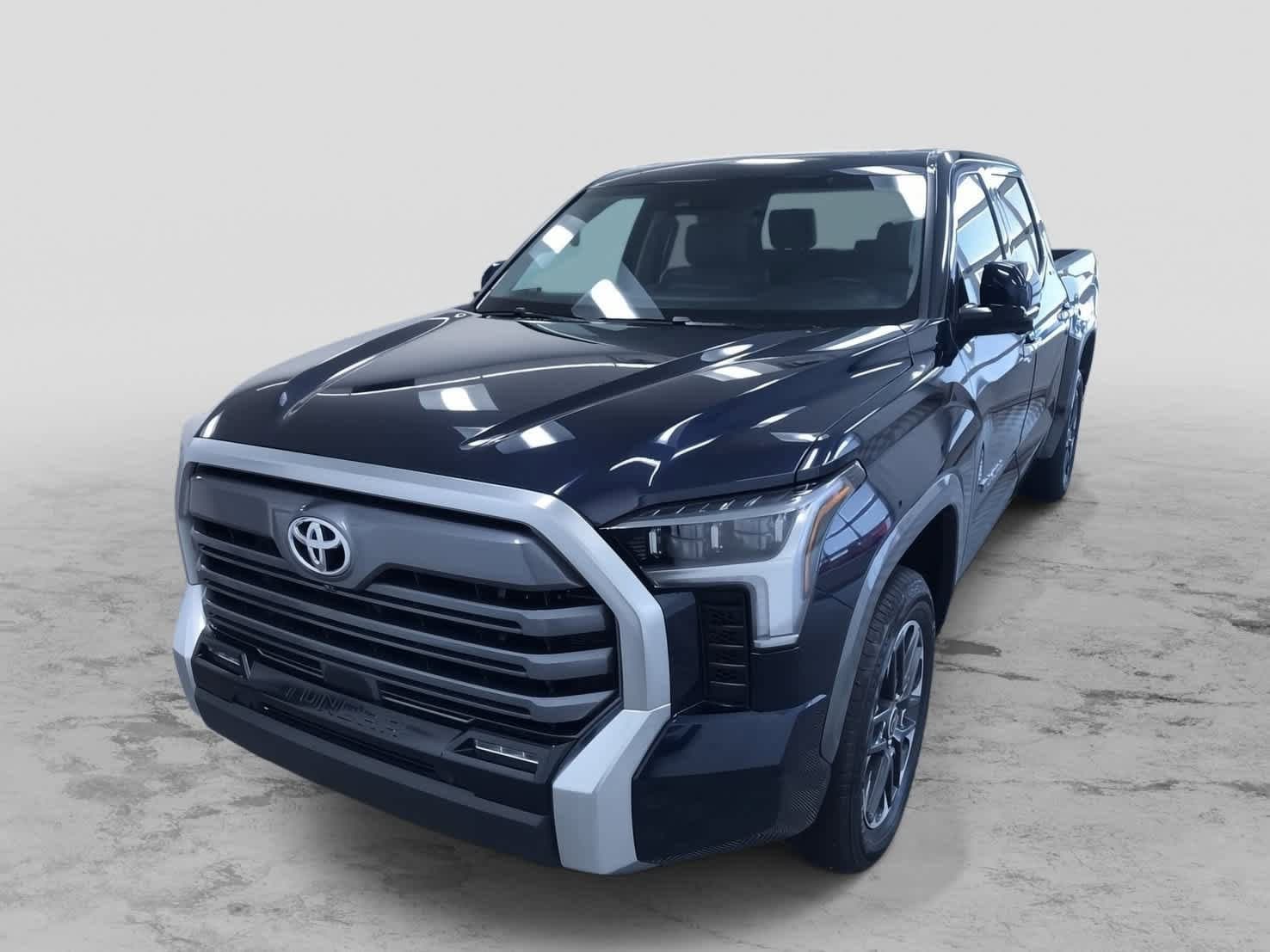 2023 Toyota Tundra Limited -
                  West Allis, WI