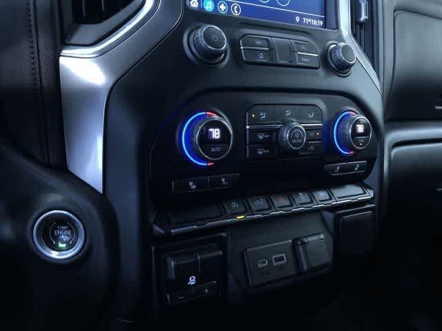 Thumbnail: 2019 Chevrolet Silverado 1500 - 22