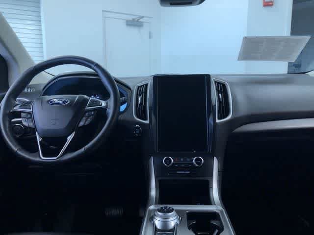 Thumbnail: 2024 Ford Edge - 18