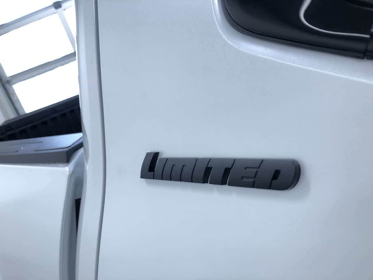 2025 Toyota Tundra Limited 9