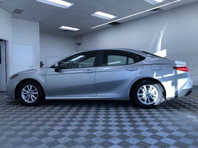 Thumbnail: 2025 Toyota Camry - 12