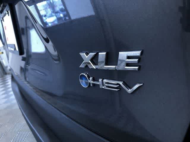 Thumbnail: 2025 Toyota RAV4 - 15