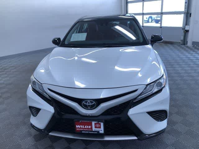 Thumbnail: 2020 Toyota Camry - 16
