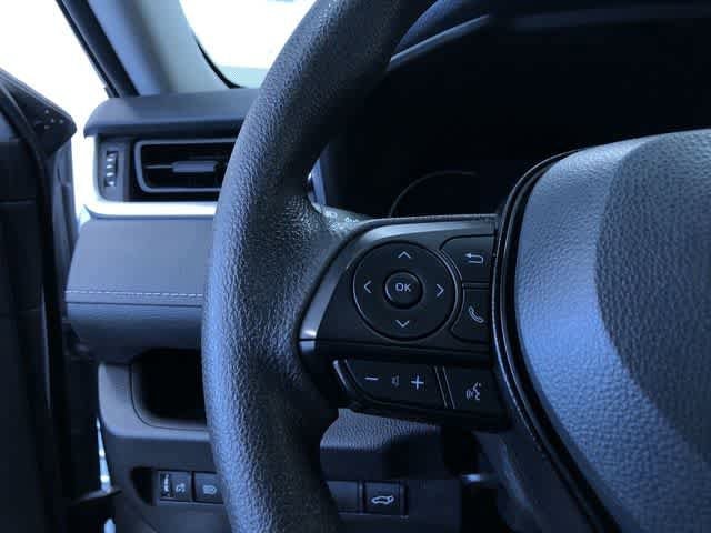 Thumbnail: 2025 Toyota RAV4 - 25