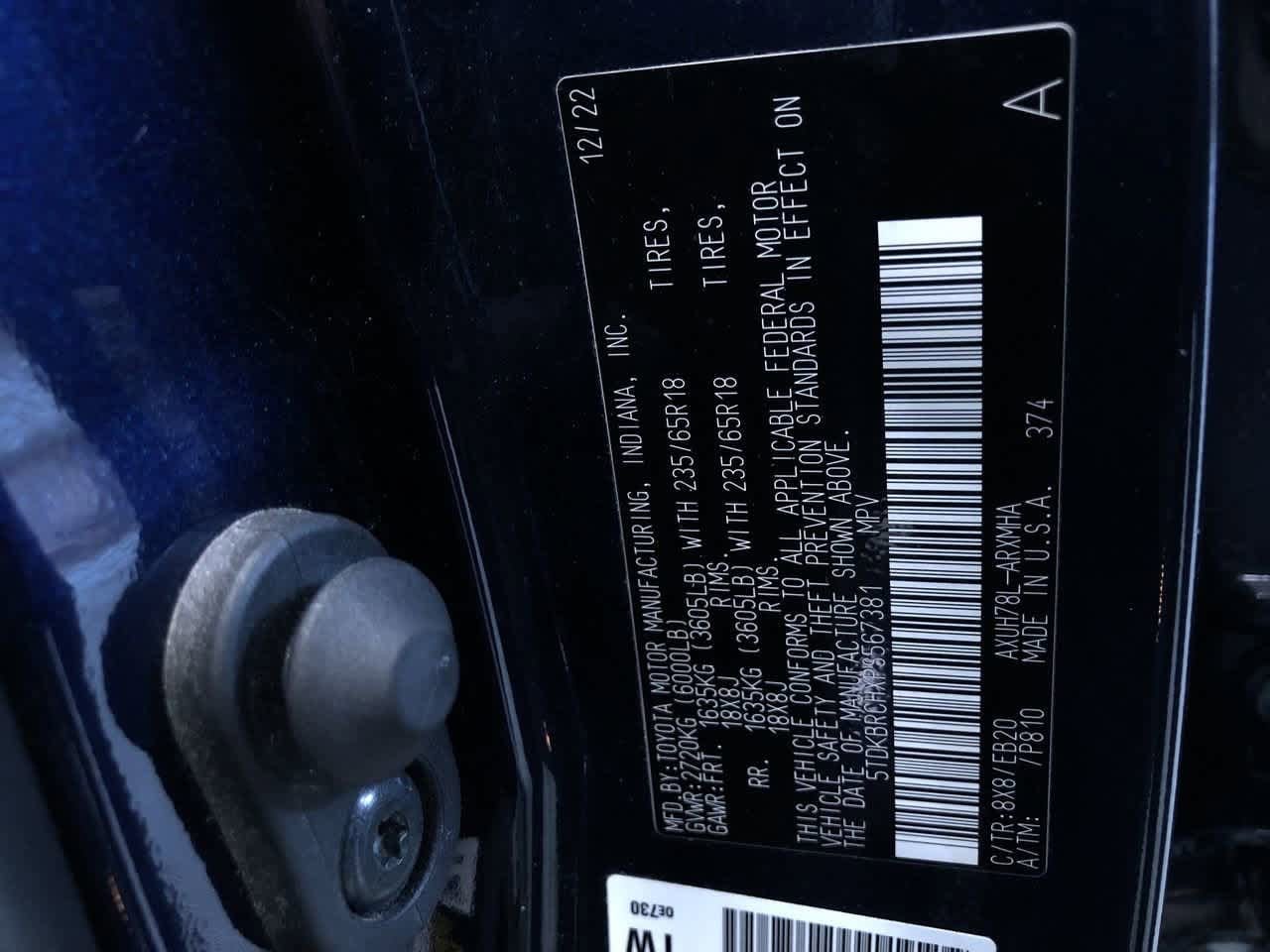 2023 Toyota Highlander XLE 34