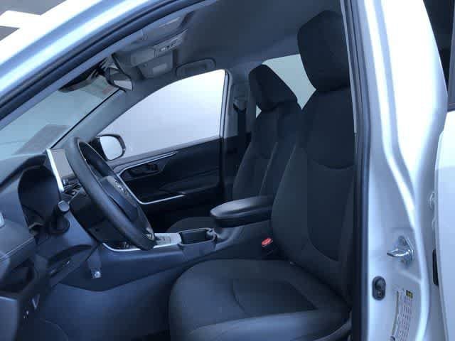 Thumbnail: 2025 Toyota RAV4 - 18