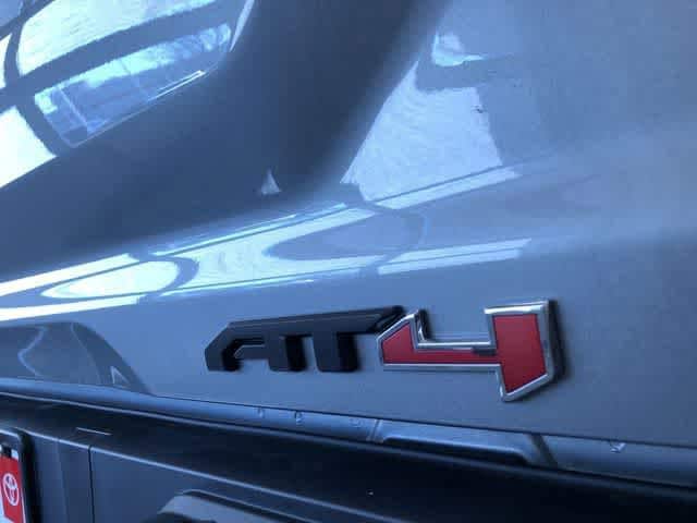 Thumbnail: 2024 GMC Canyon - 9
