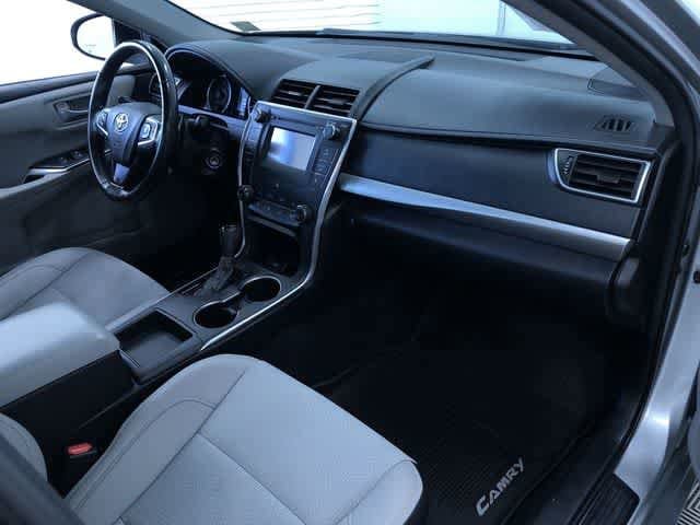 Thumbnail: 2016 Toyota Camry - 24
