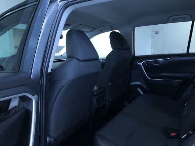 Thumbnail: 2025 Toyota RAV4 - 19