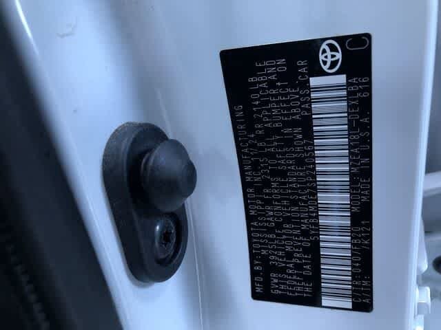 Thumbnail: 2025 Toyota Corolla - 31