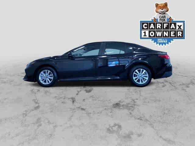 2026 Toyota Camry LE - Photo 8