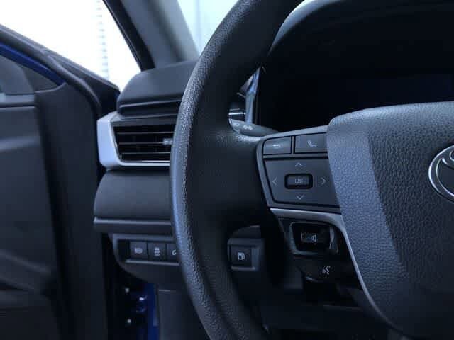 Thumbnail: 2025 Toyota Camry - 26