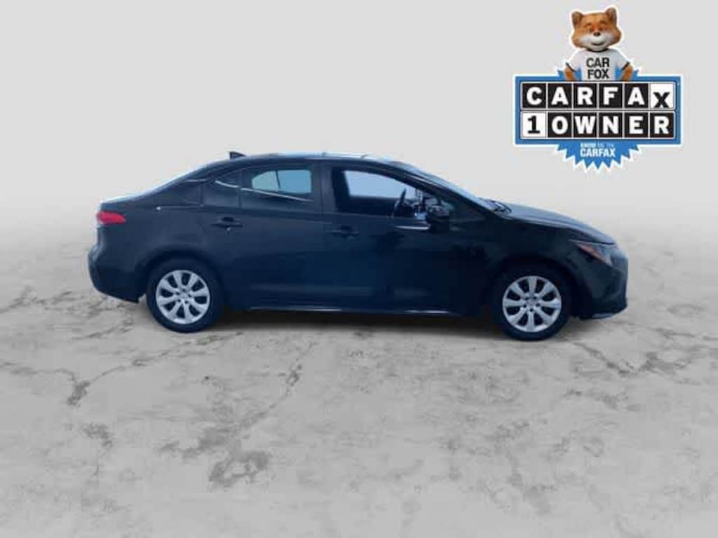 Used 2024 Toyota Corolla LE Car