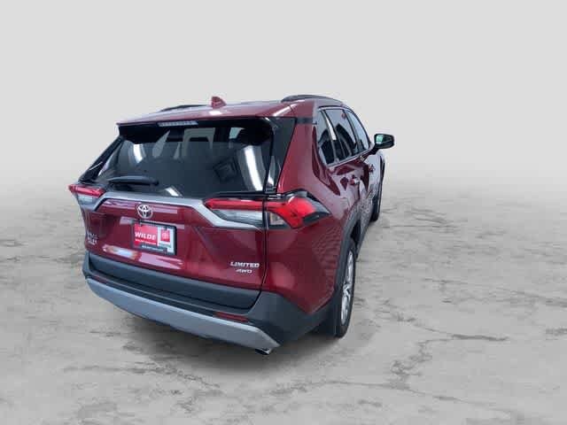Thumbnail: 2022 Toyota RAV4 - 9