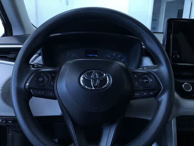 Thumbnail: 2023 Toyota Corolla Cross - 23