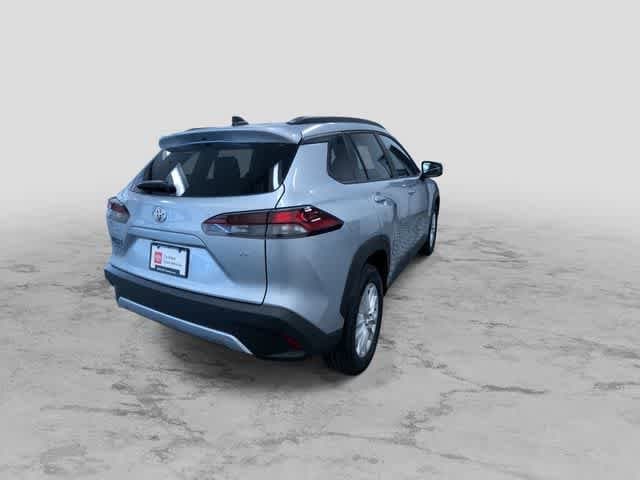 Thumbnail: 2026 Toyota Corolla Cross - 9