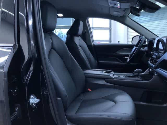 Thumbnail: 2025 Toyota Grand Highlander - 24