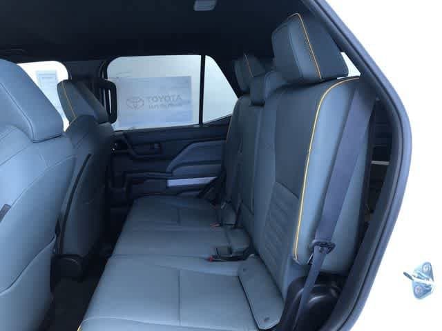 Thumbnail: 2025 Toyota 4Runner - 12