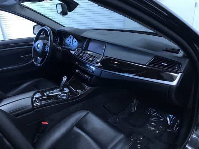 Thumbnail: 2015 BMW 5 Series - 23