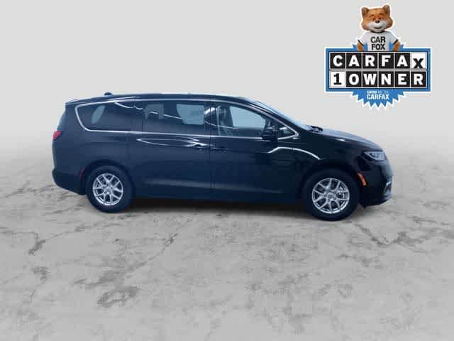 Thumbnail: 2024 Chrysler Pacifica - 2