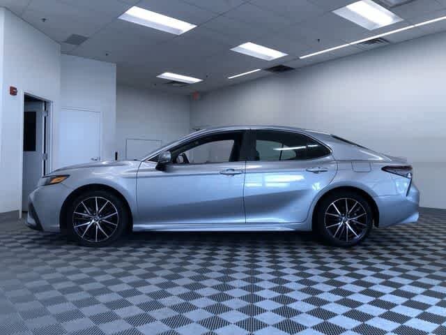 Thumbnail: 2024 Toyota Camry - 13