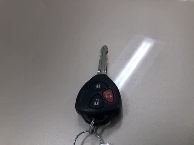 Thumbnail: 2011 Toyota RAV4 - 20