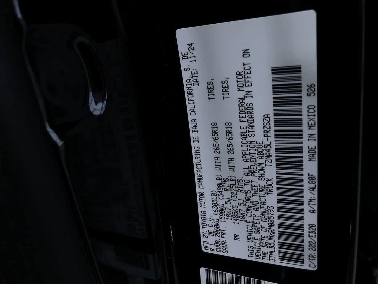 2024 Toyota Tacoma Limited 24
